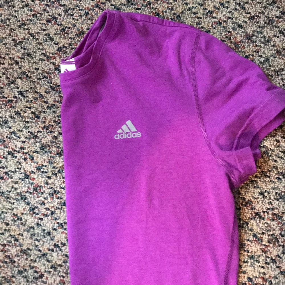 Women’s Adidas shirt